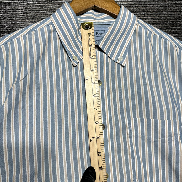 L.L. Bean Shirt Men's M Trim Blue Striped Short Sleeve Button Up 262284 - Picture 4 of 10